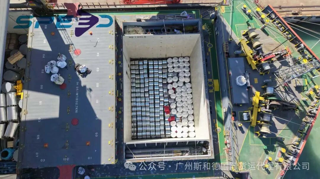 Бреак Булк Логистицс: Испорука челичних котура из Лианиунганга у Африку